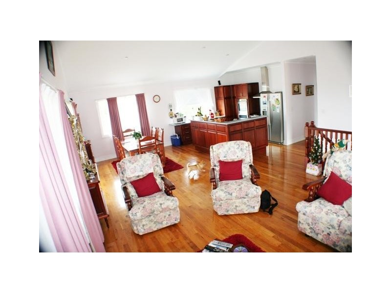 55 Corser Street, Burnett Heads QLD 4670