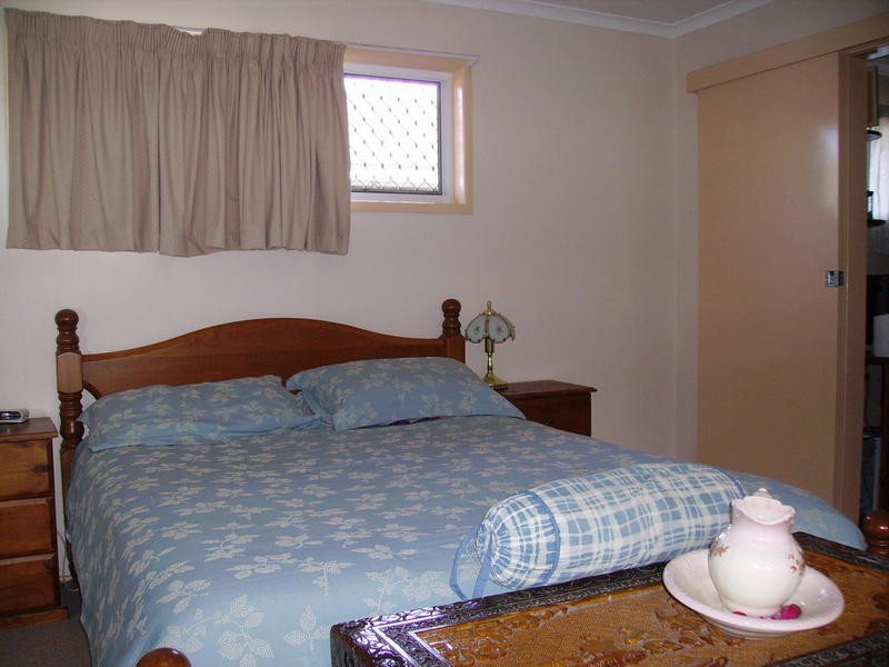 3 Cooper Court, Avenell Heights QLD 4670