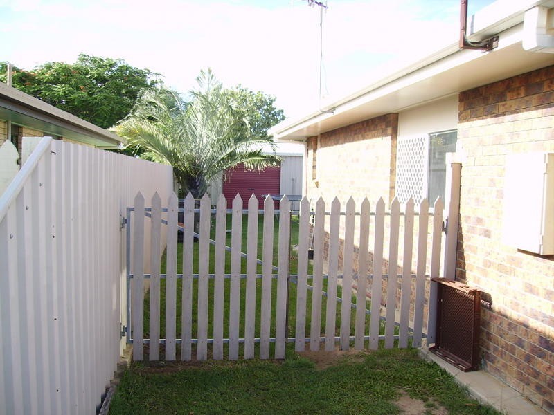 3 Cooper Court, Avenell Heights QLD 4670
