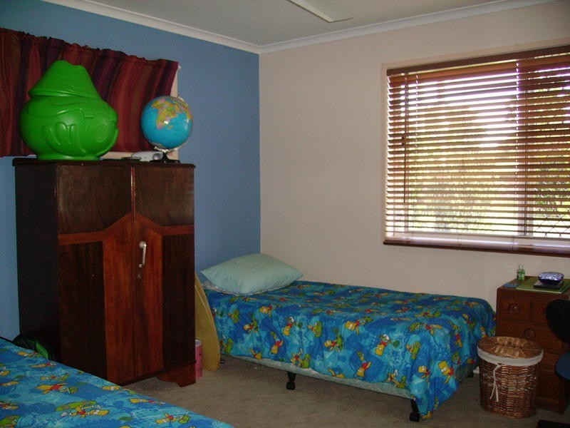 3 Cooper Court, Avenell Heights QLD 4670