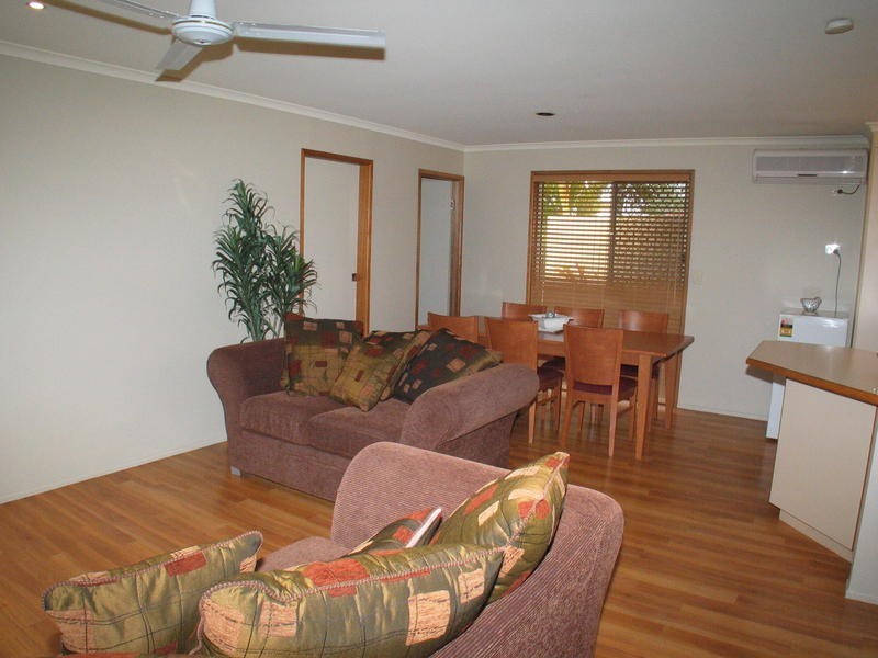 1 / 106 Woondooma Street, Bundaberg West QLD 4670