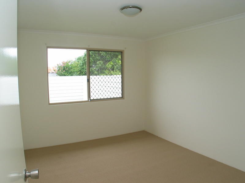 U2/ 1 Finnis Street, Avenell Heights QLD 4670