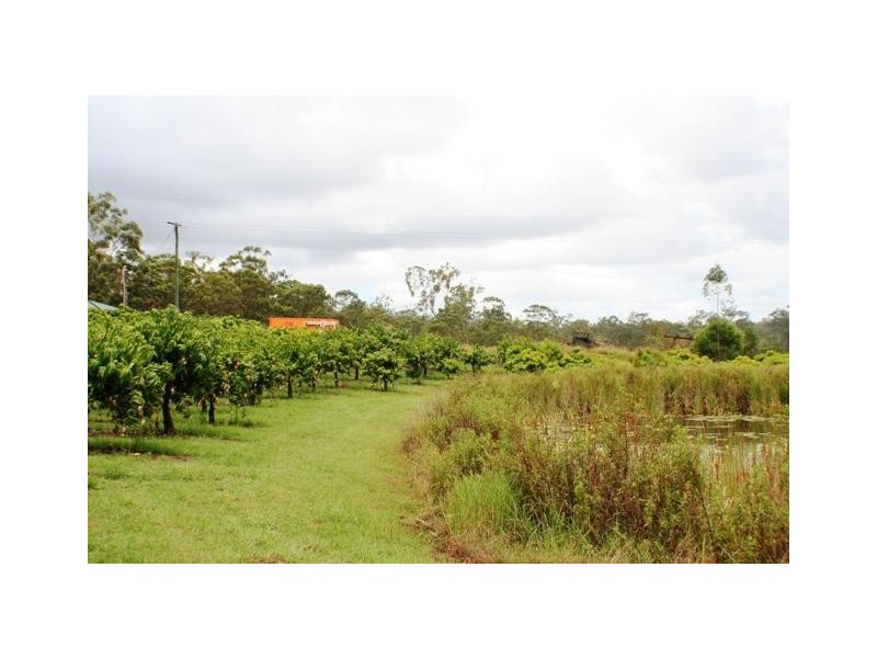 86 Simpsons Road, Bullyard QLD 4671