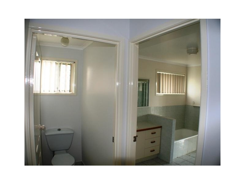 9 Berghofer Drive, Kepnock QLD 4670