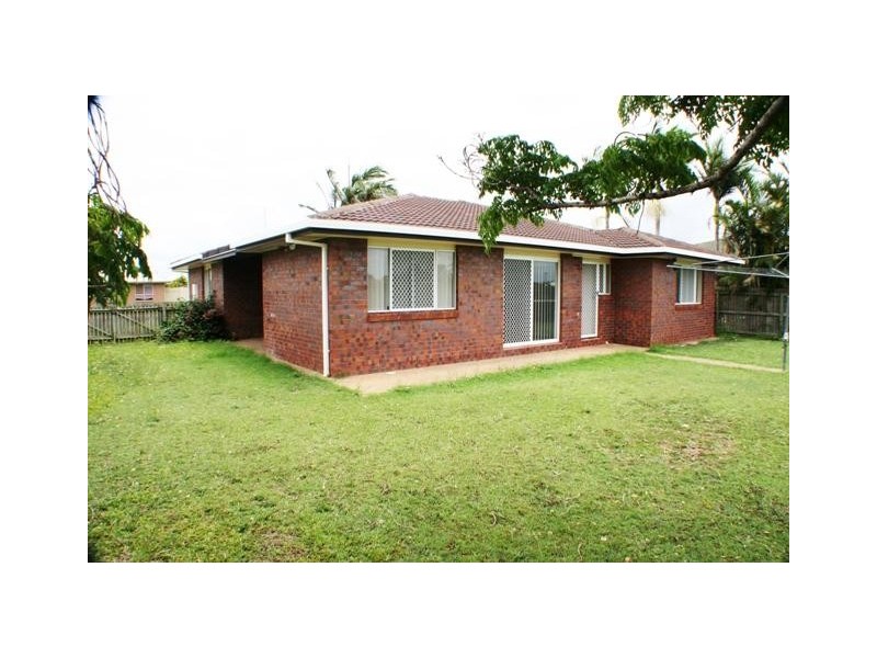 9 Berghofer Drive, Kepnock QLD 4670