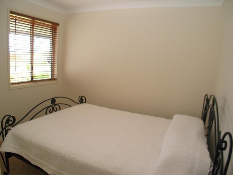 32 Explorers Way, Bargara QLD 4670
