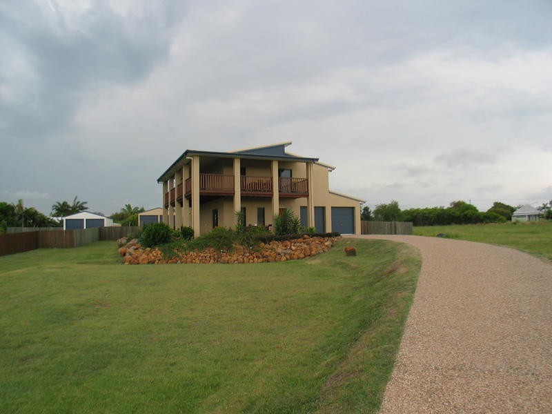 8 Kathleen Drive,, Innes Park QLD 4670