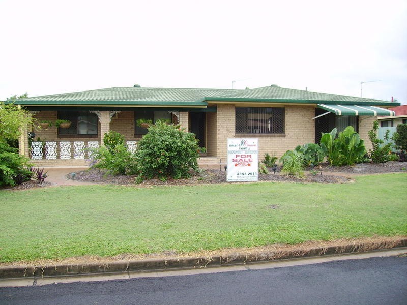 8 Strathdee Ave, Bundaberg South QLD 4670