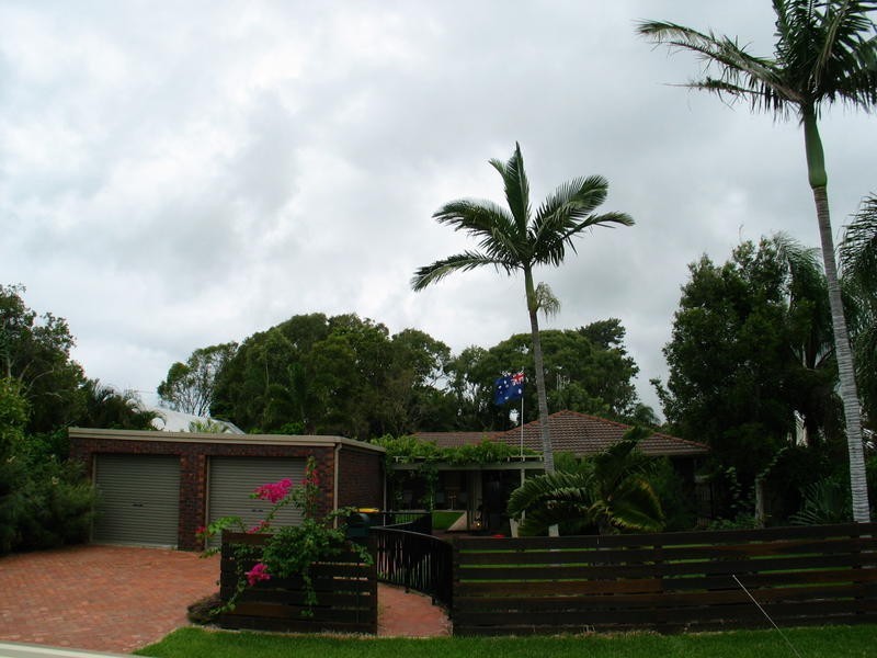 15 Dooley Street, Bargara QLD 4670