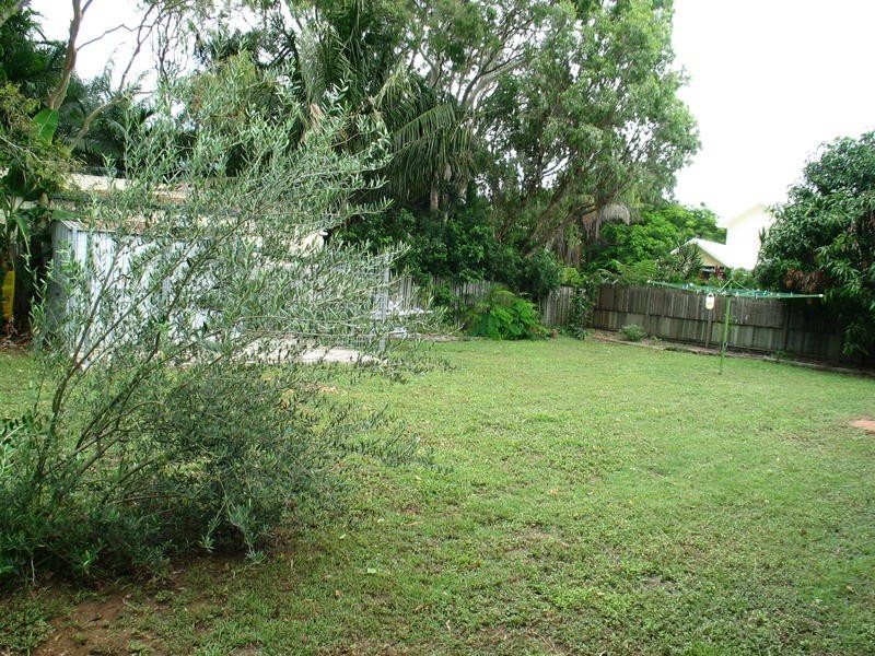 15 Dooley Street, Bargara QLD 4670