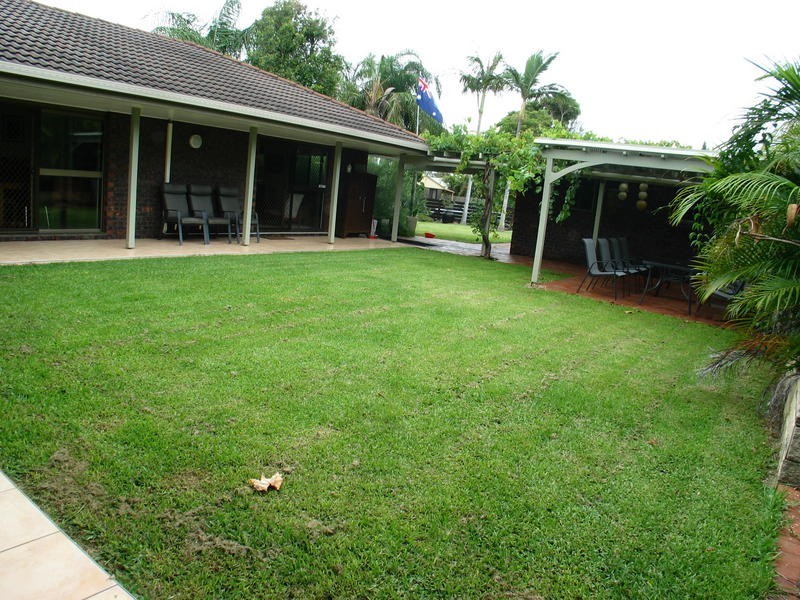 15 Dooley Street, Bargara QLD 4670