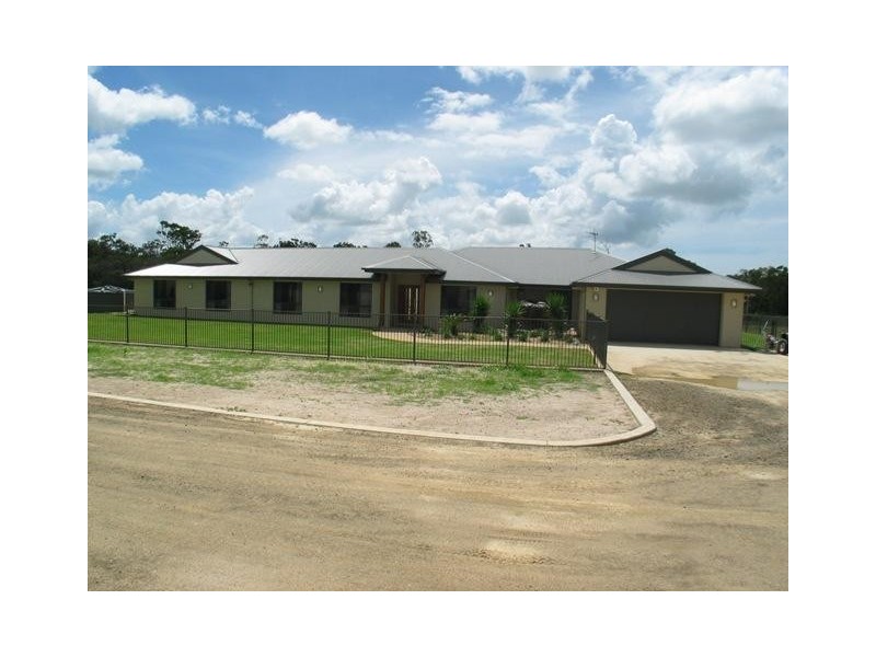 471 Booyan Road, Moorland QLD 4670