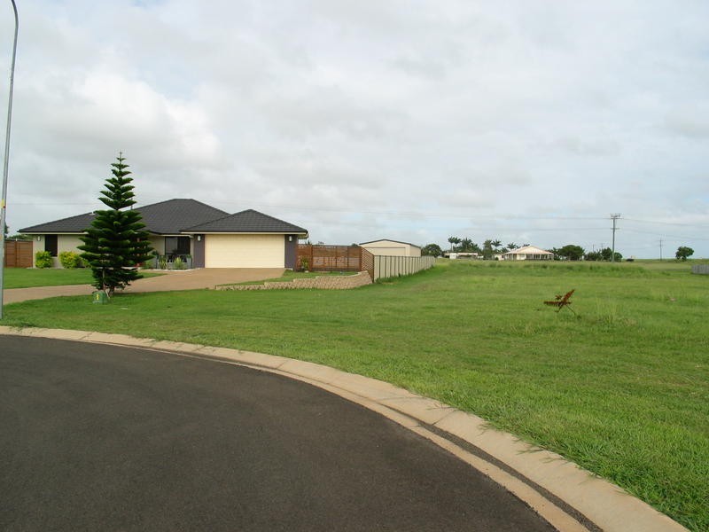 4 Christine Place, Innes Park QLD 4670