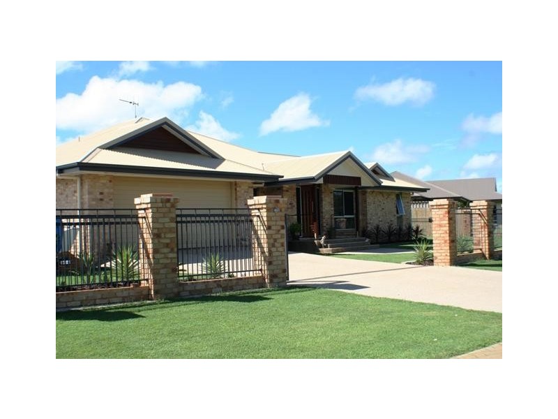 11 Sanctuary Drive, Ashfield QLD 4670