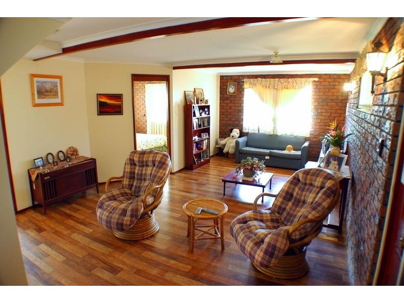 61 St Lucia Cr,, Avoca QLD 4670