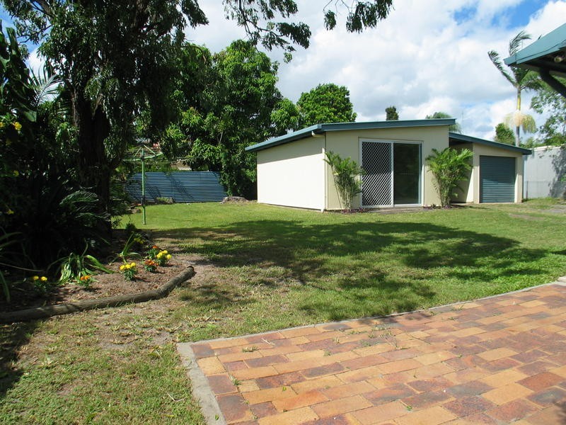 18 Bell Street, Bundaberg South QLD 4670