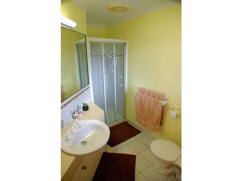 2 Montana Court, Avoca QLD 4670