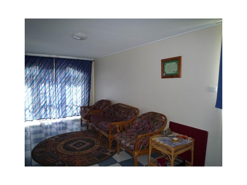9 Phillips Street, Bundaberg North QLD 4670