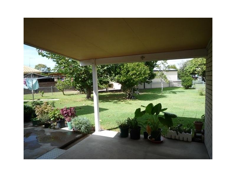 9 Phillips Street, Bundaberg North QLD 4670