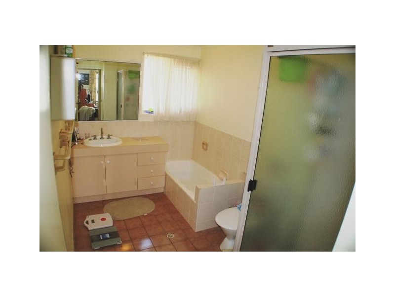 31 Houston Drive, Avoca QLD 4670