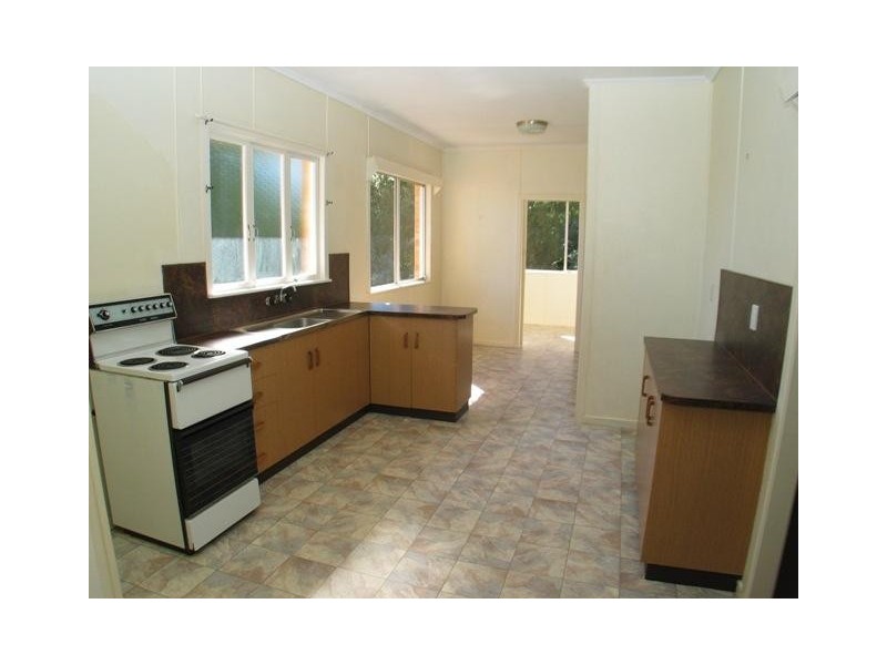 215 Bargara Road, Kalkie QLD 4670