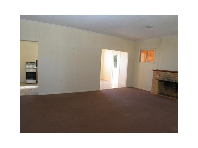 215 Bargara Road, Kalkie QLD 4670