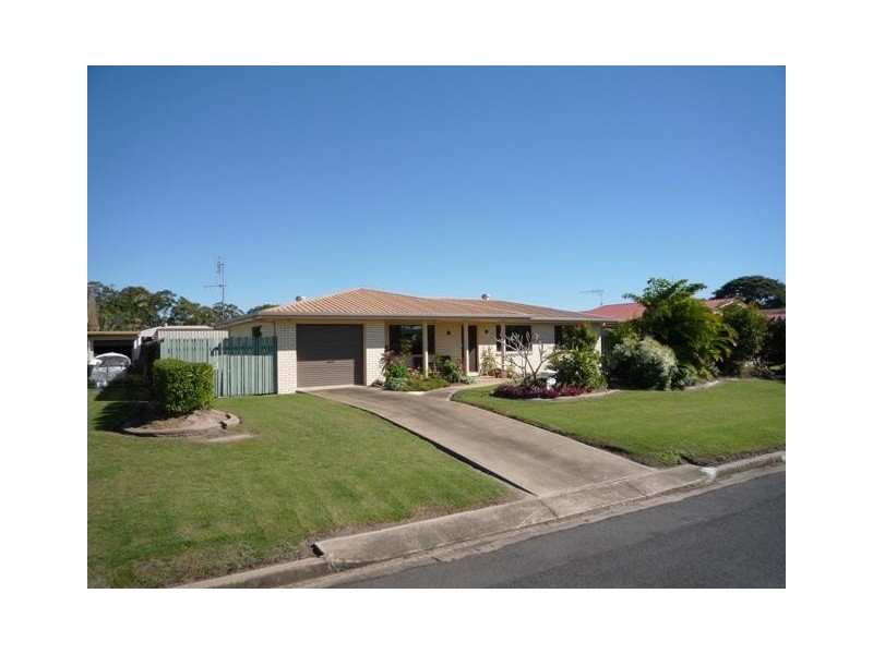 7 Strathdee Ave, Bundaberg South QLD 4670