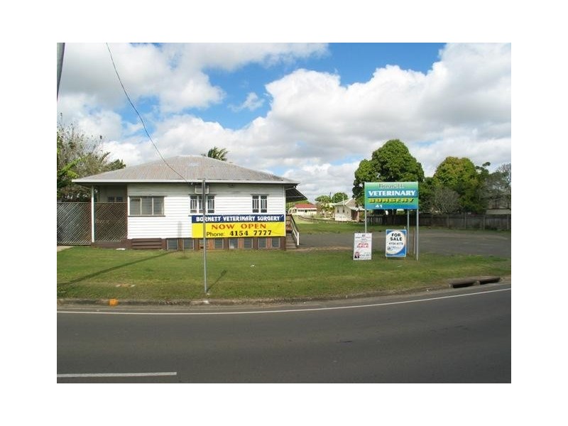 2 Walker Street, Walkervale QLD 4670