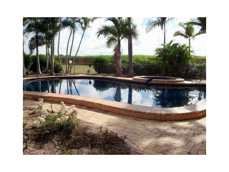 75 Langbeckers Road, Thabeban QLD 4670