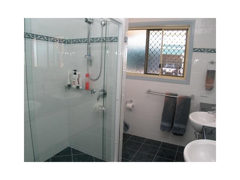 9 Rokeby Court, Branyan QLD 4670