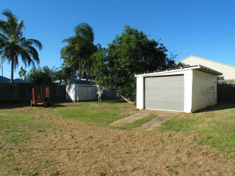 3 Lamb Street, Walkervale QLD 4670