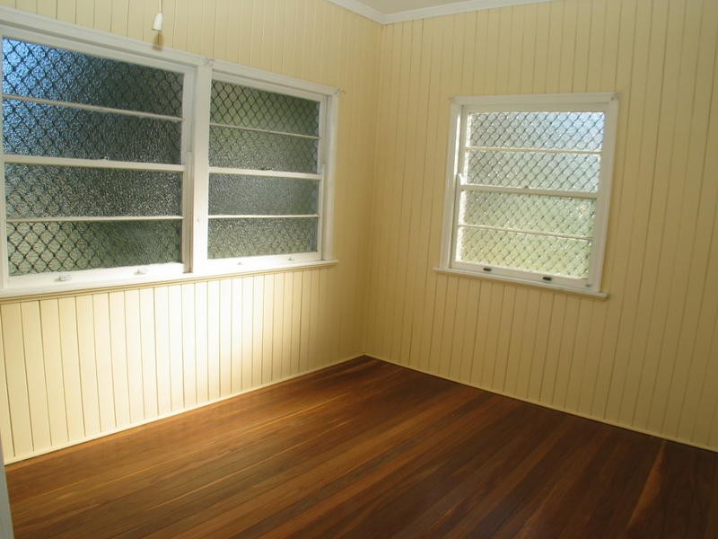 3 Lamb Street, Walkervale QLD 4670