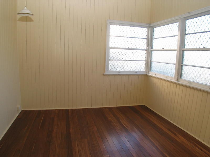 3 Lamb Street, Walkervale QLD 4670