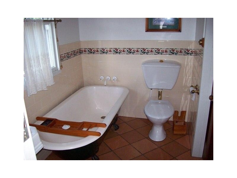 275 Ashfield Road, Windermere QLD 4670