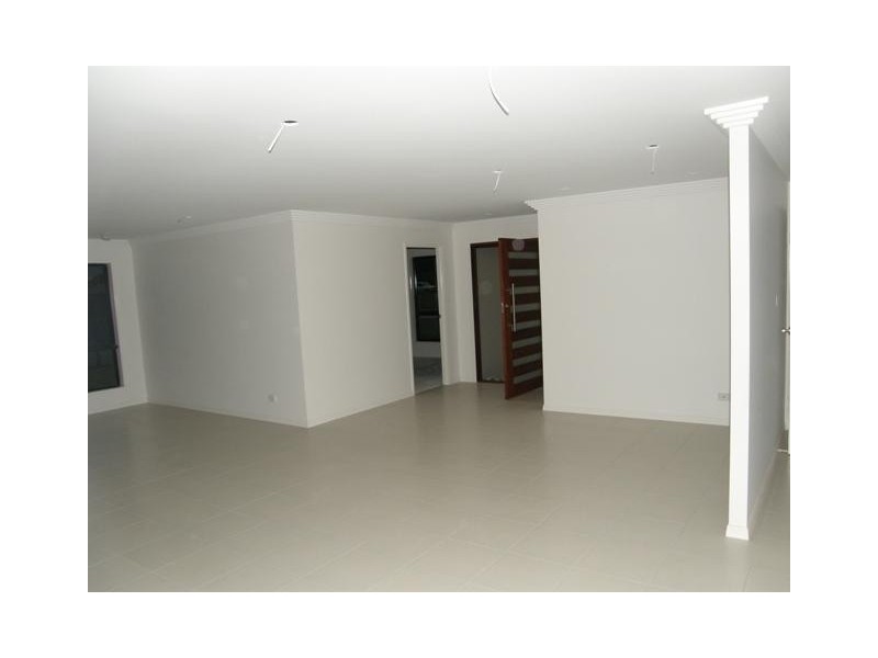 4 Cycad Court, Moore Park Beach QLD 4670