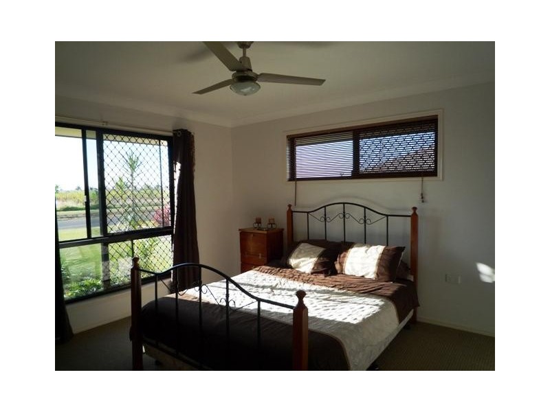 54 Greathead Road, Ashfield QLD 4670