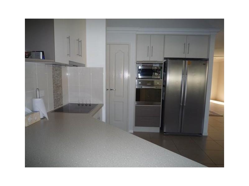 54 Greathead Road, Ashfield QLD 4670