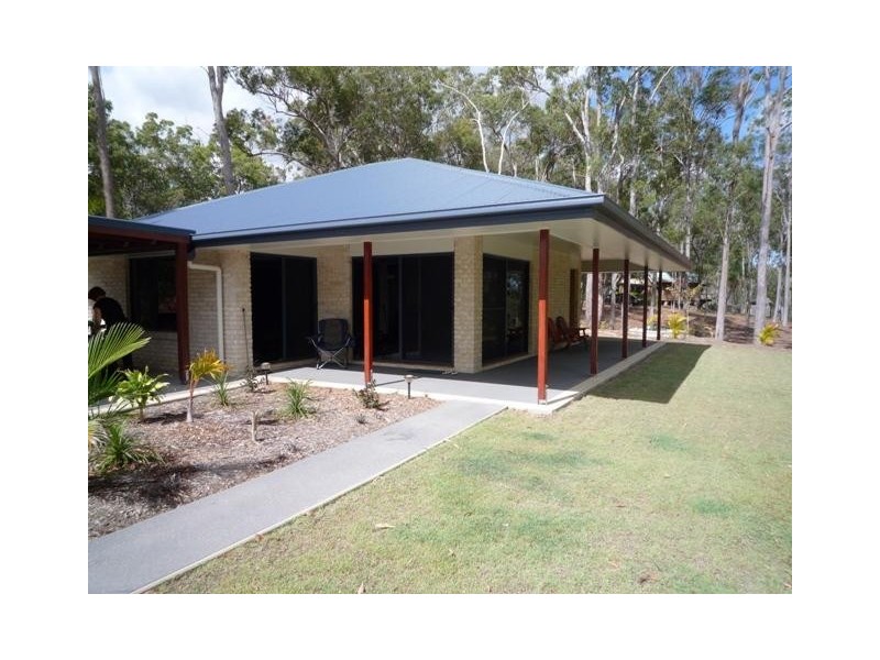 10 Commodore Drive, South Bingera QLD 4670