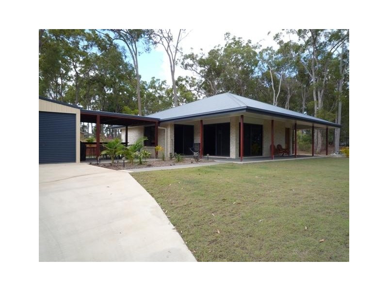 10 Commodore Drive, South Bingera QLD 4670
