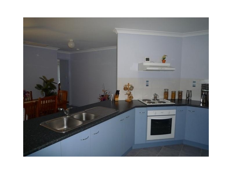 42 Clydesdale Avenue, Branyan QLD 4670