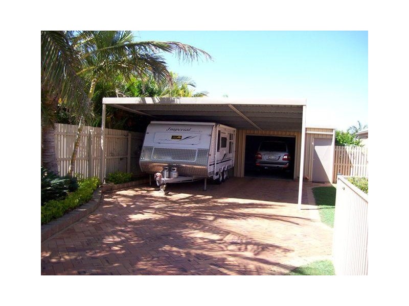 36 Mokera Street, Coral Cove QLD 4670