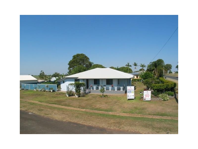166 Mount Perry Road, Bundaberg North QLD 4670