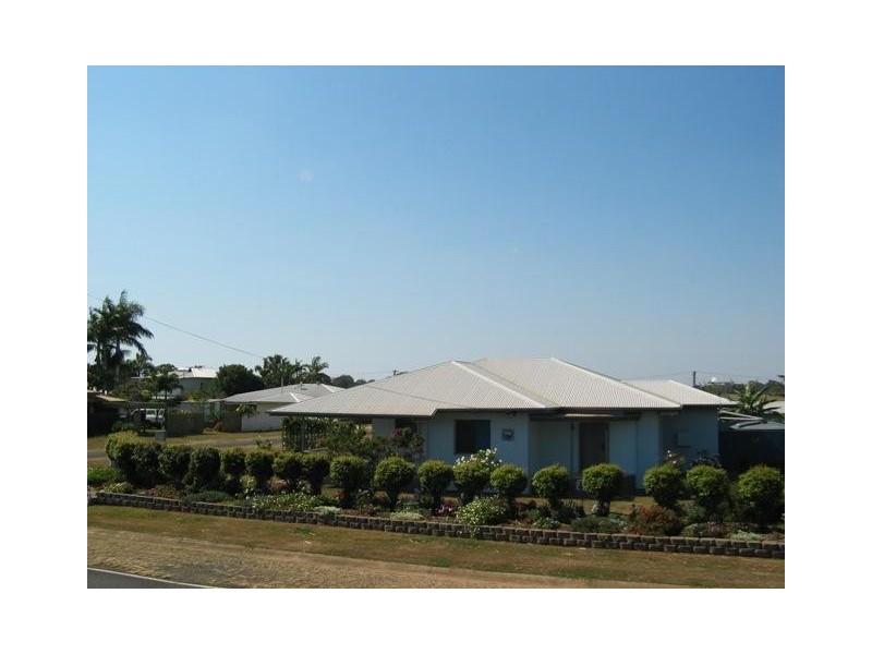 166 Mount Perry Road, Bundaberg North QLD 4670