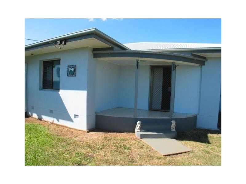 166 Mount Perry Road, Bundaberg North QLD 4670