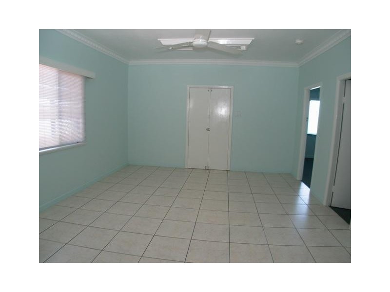 166 Mount Perry Road, Bundaberg North QLD 4670