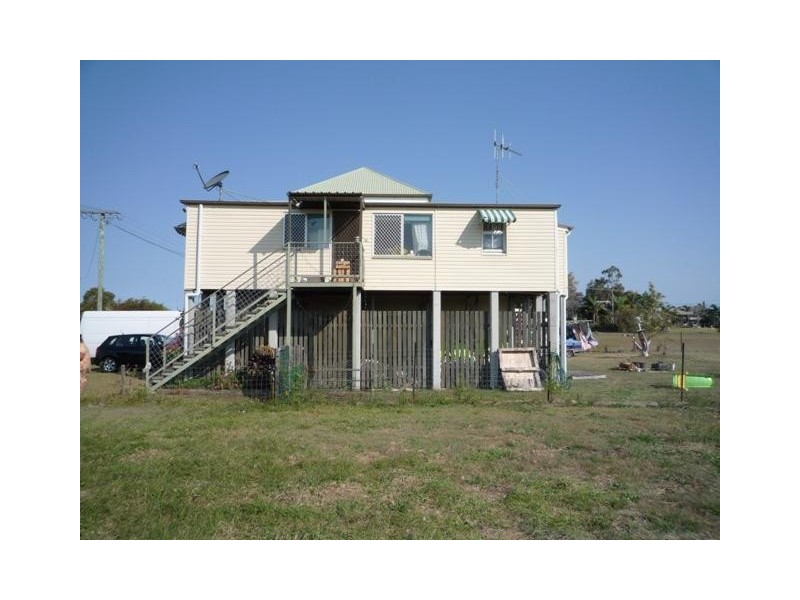 40 Moffatt Street, Burnett Heads QLD 4670