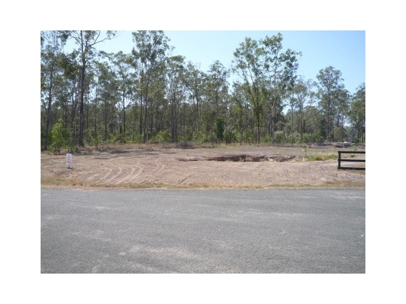 8 Camira Court, South Bingera QLD 4670