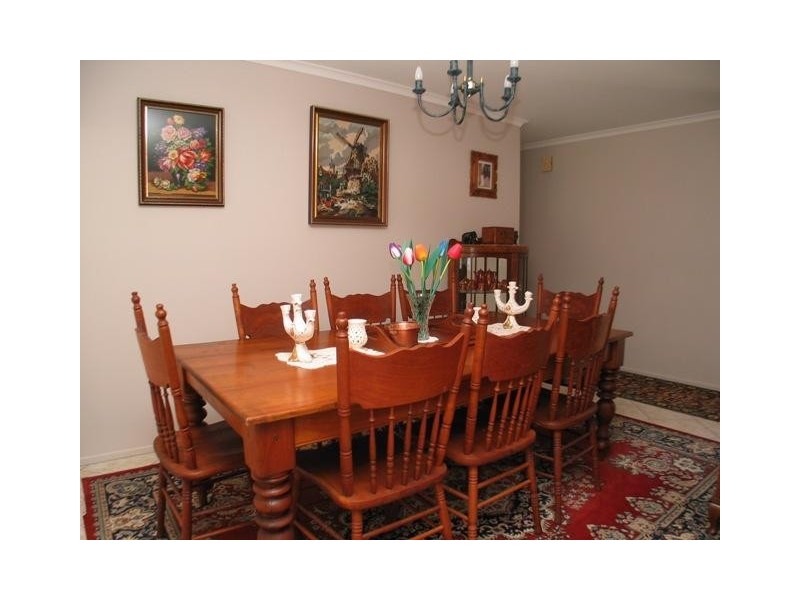 10 Banksia Street, Gooburrum QLD 4670