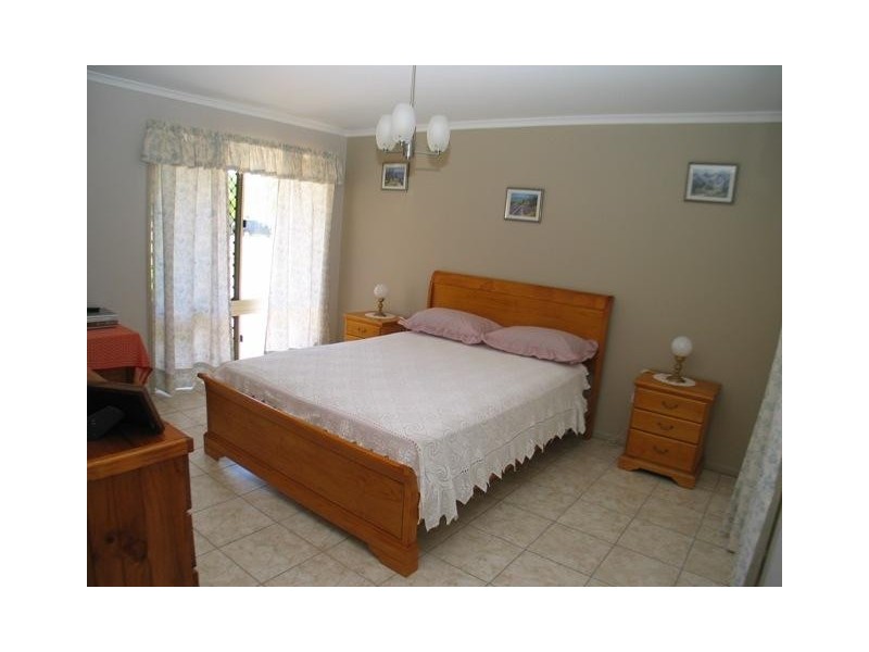 10 Banksia Street, Gooburrum QLD 4670