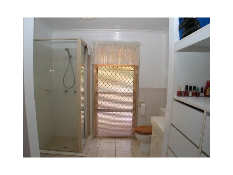 10 Banksia Street, Gooburrum QLD 4670